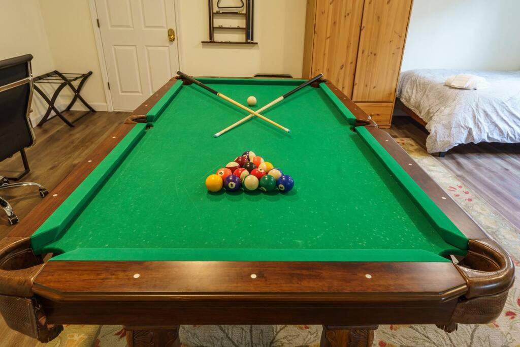 Acorn House - Charming House In Green Heaven With Pool Table With Lovely Backyard Oakhurst Eksteriør bilde